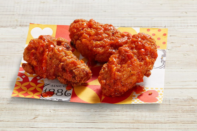 Crispy Wings on the Oporto Menu